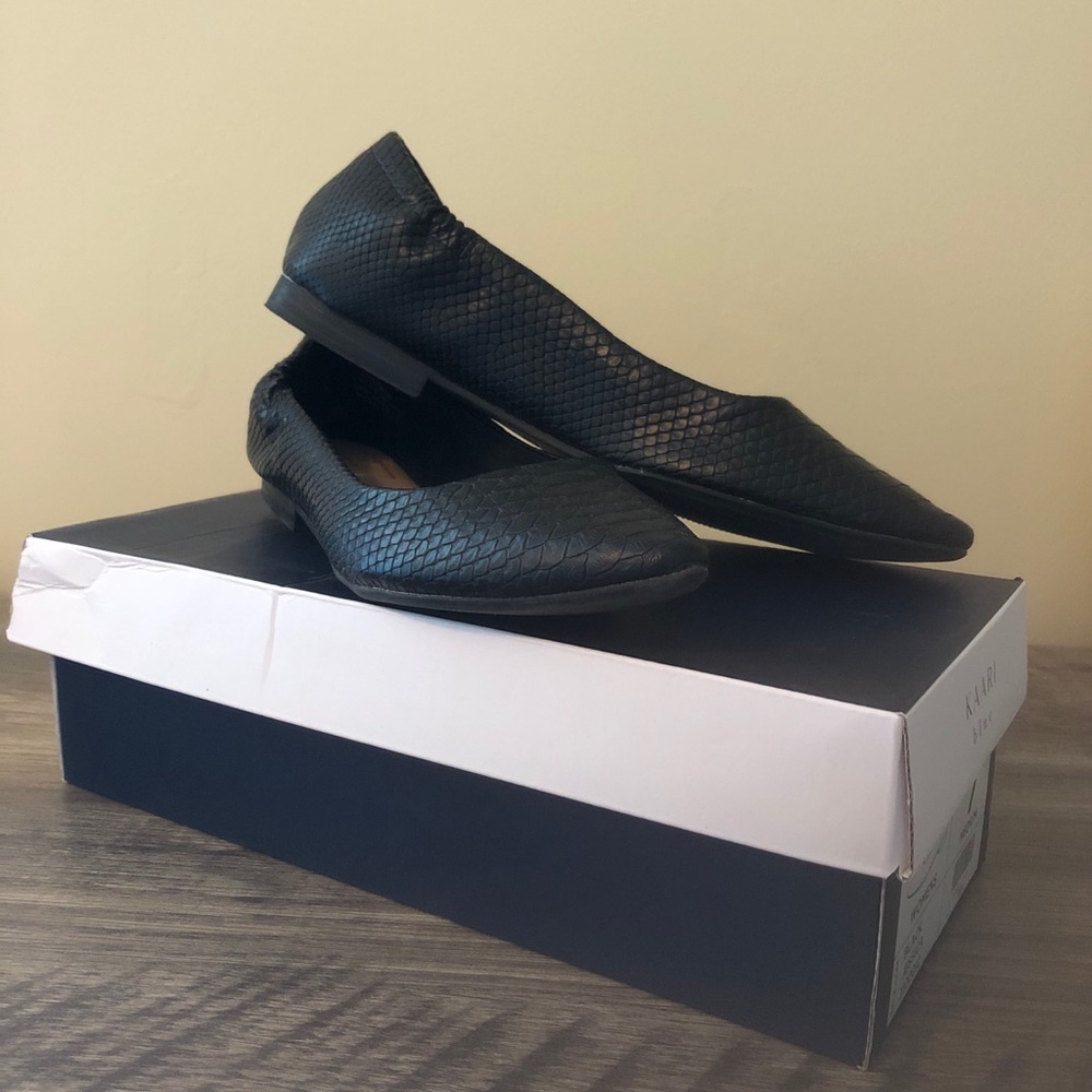 Shoes - Picture 4 of 4